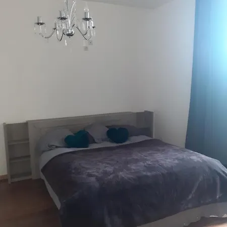 Bed and Breakfast Domaine-De-La-Borde A Epernay Mardeuil Esterno foto